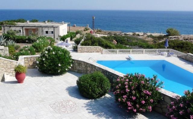 Nicolas Apartments Ierapetra  Ngoại thất bức ảnh