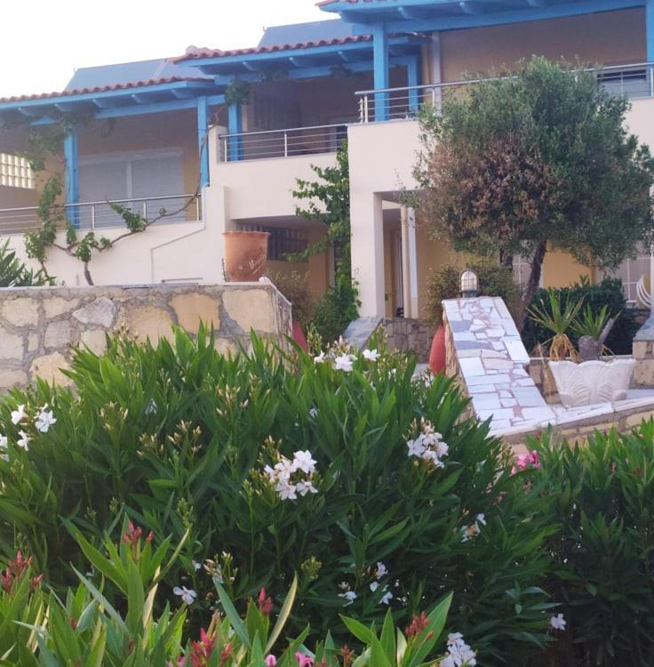 Nicolas Apartments Ierapetra  Ngoại thất bức ảnh