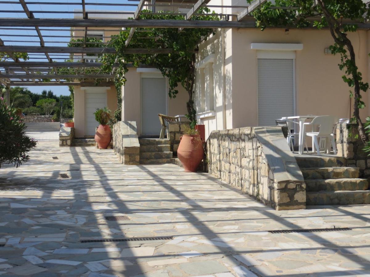 Nicolas Apartments Ierapetra  Ngoại thất bức ảnh